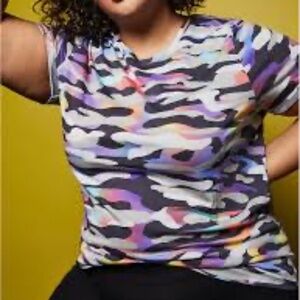 🆕 TORRID LOVESICK RAINBOW CAMO RELAXED TEE 🆕